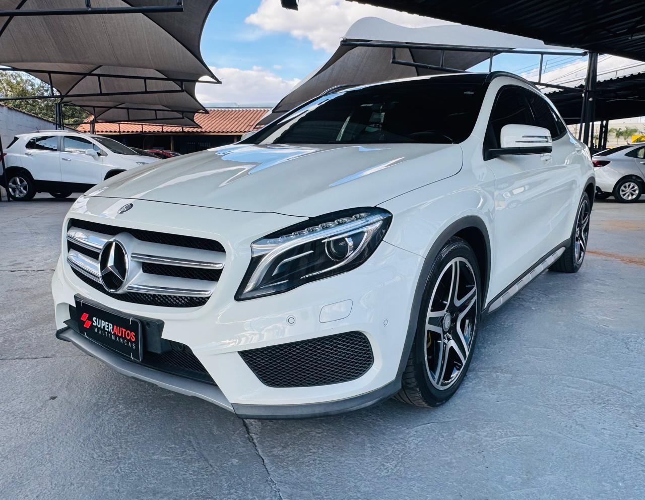 MERCEDES-BENZ GLA250