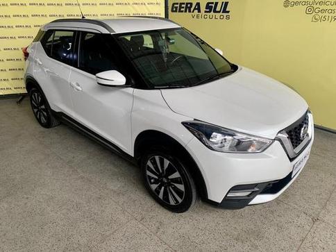 NISSAN KICKS SV CVT