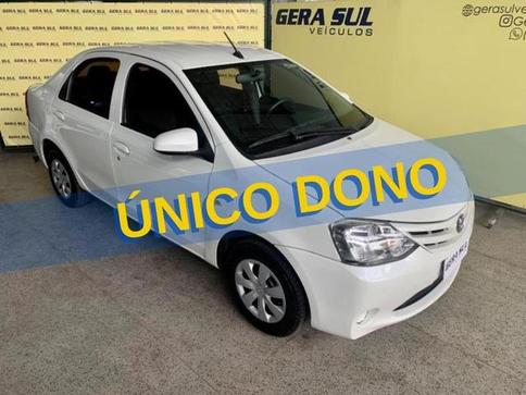 TOYOTA ETIOS SD X 1.5L MT