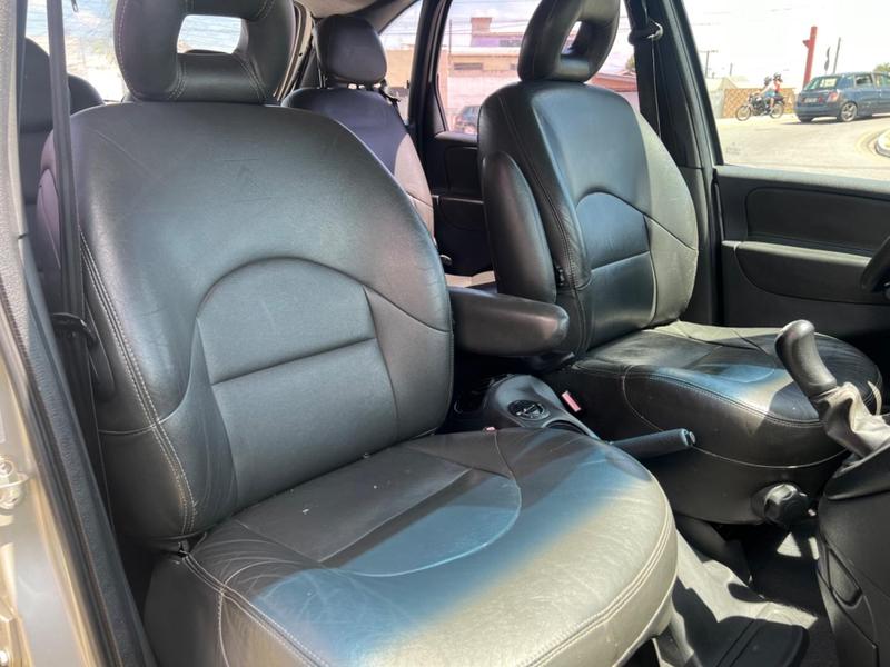 Citroën C3 Exclusive 1.6 - foto 10