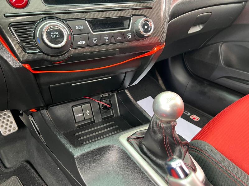 Honda Civic Coupe Si 2.4 16V 206cv Mec 2P - foto 20