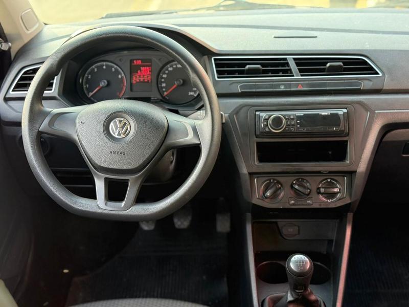 Volkswagen Gol 16l - foto 13