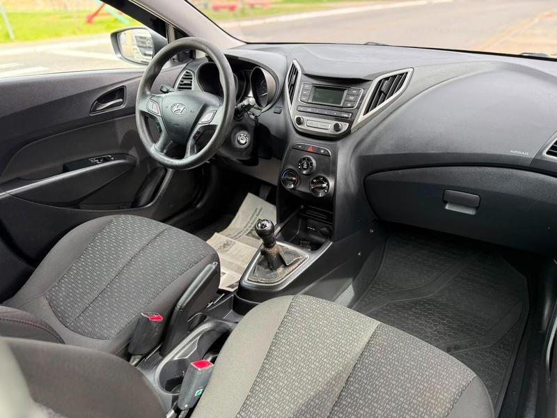Hyundai HB20 10m Comfor - foto 11