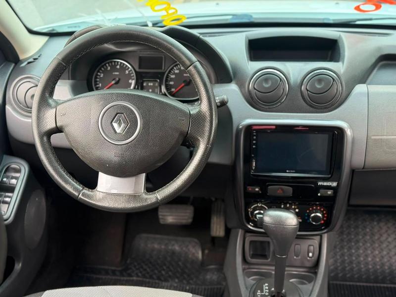 Renault Duster 2.0 D 4x2a - foto 14