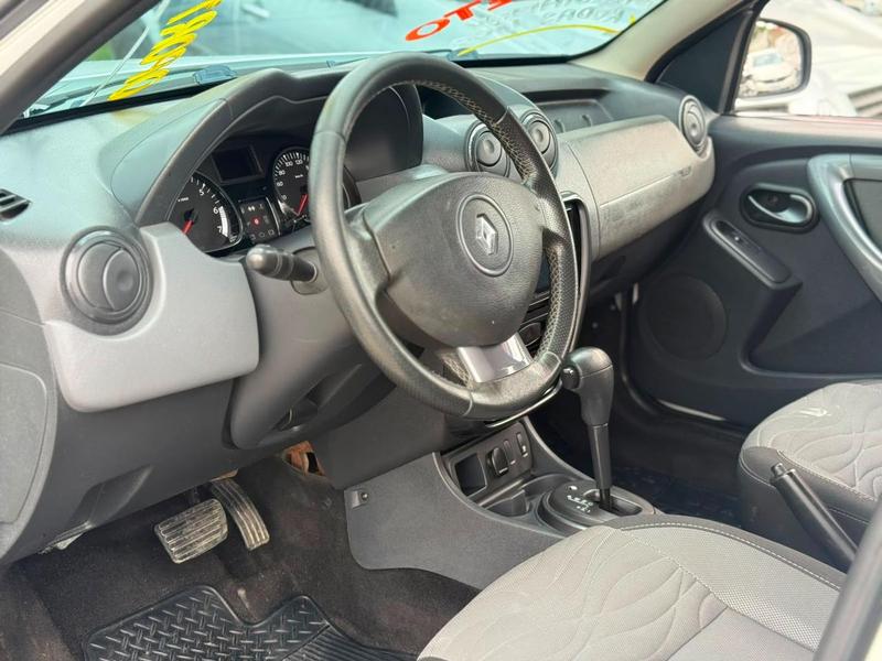 Renault Duster 2.0 D 4x2a - foto 12