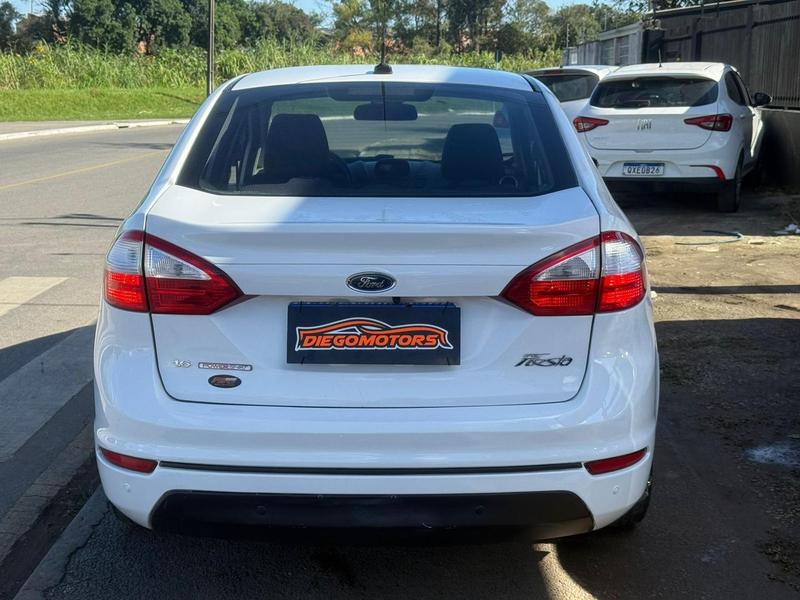 Ford Fiesta Sedan 1.6 Flex Automático - foto 9