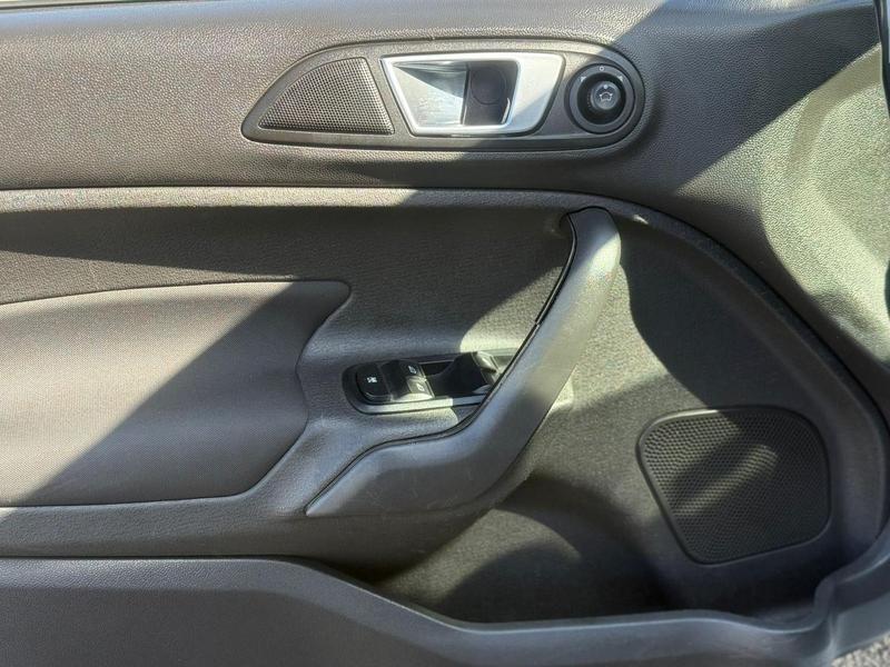 Ford Fiesta Sedan 1.6 Flex Automático - foto 19
