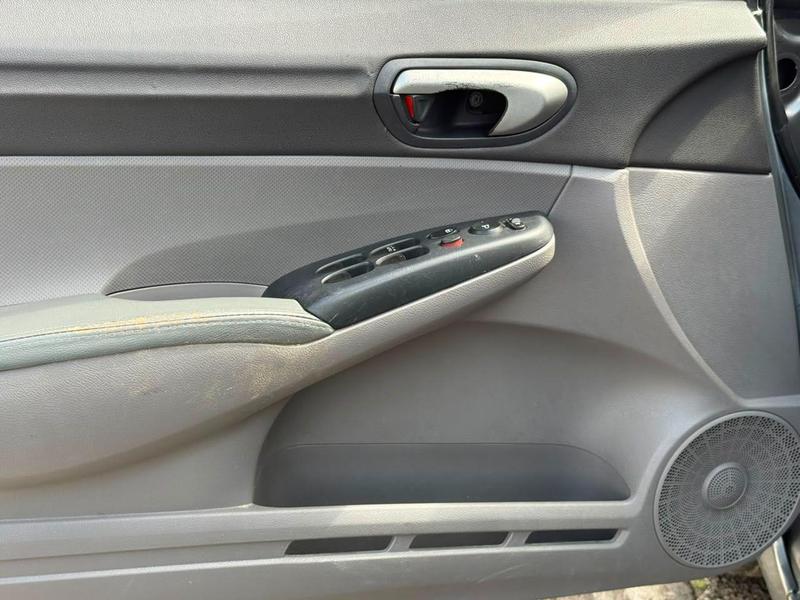 Honda Civic Sedan Lxs 1.8 1.8 Flex 16V Aut. 4P - foto 17
