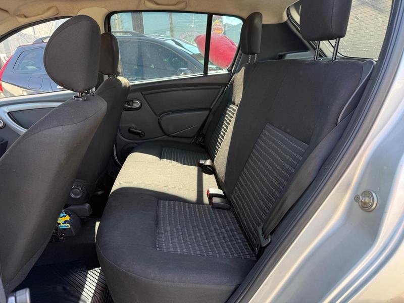 Renault Sandero 1.6 Expression - foto 15