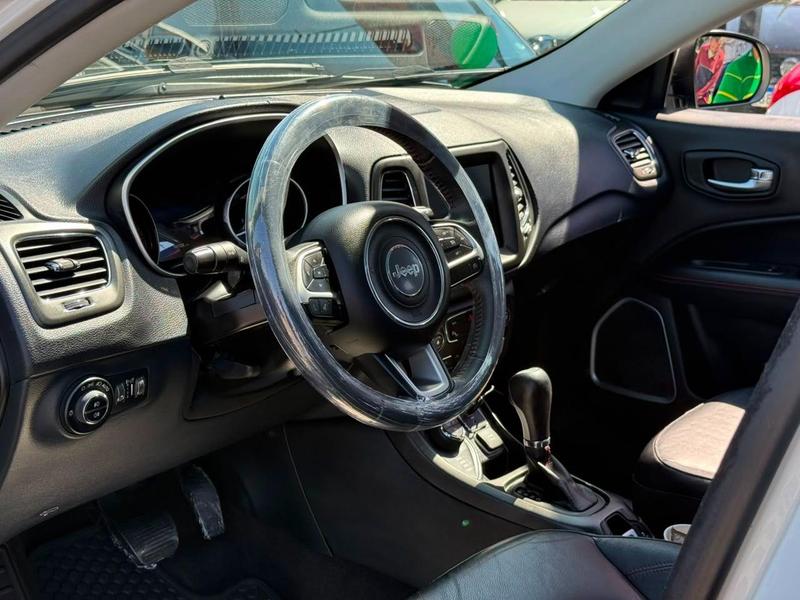 Jeep Compass Trailhawk 2.0 4X4 Dies. 16V Aut. - foto 15