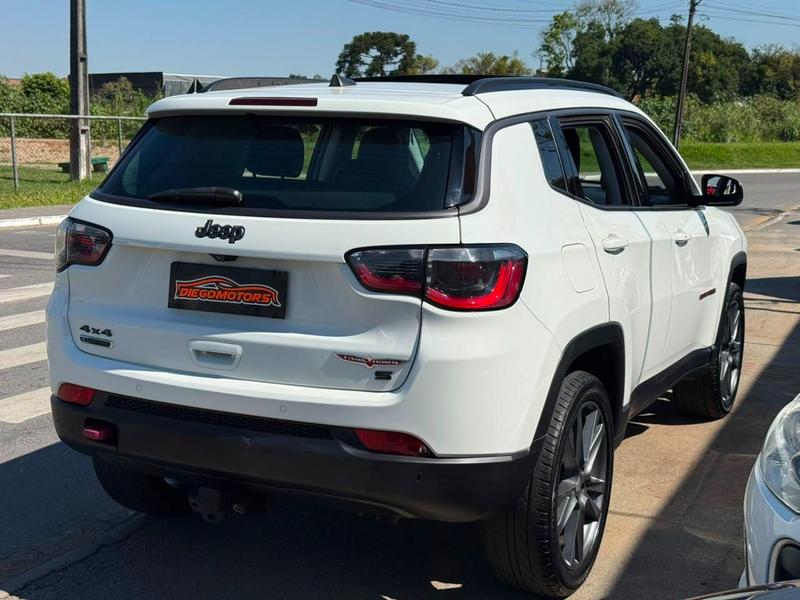 Jeep Compass Trailhawk 2.0 4X4 Dies. 16V Aut. - foto 9
