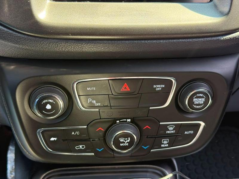 Jeep Compass Trailhawk 2.0 4X4 Dies. 16V Aut. - foto 18