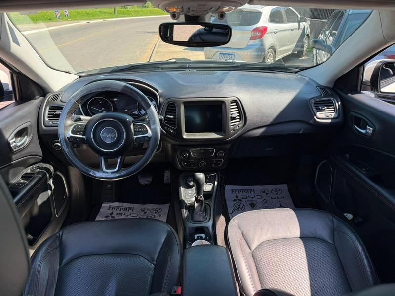 Jeep Compass Trailhawk 2.0 4X4 Dies. 16V Aut. - foto 13