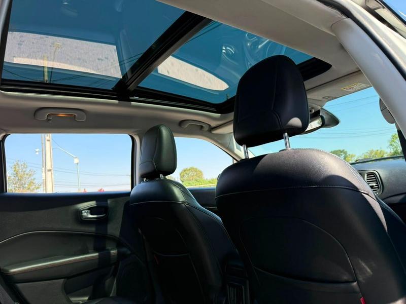 Jeep Compass Trailhawk 2.0 4X4 Dies. 16V Aut. - foto 11