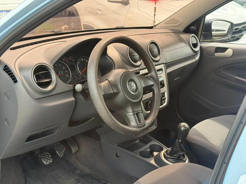 Volkswagen Voyage City Mb 1.6 - foto 15