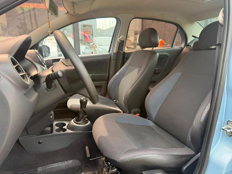 Volkswagen Voyage City Mb 1.6 - foto 18
