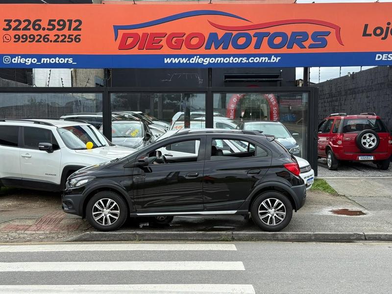 Chevrolet Onix 14at Act - foto 2