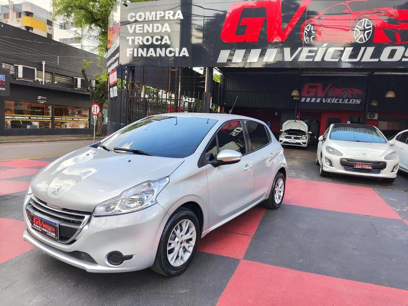 Peugeot 208 Active - foto 2
