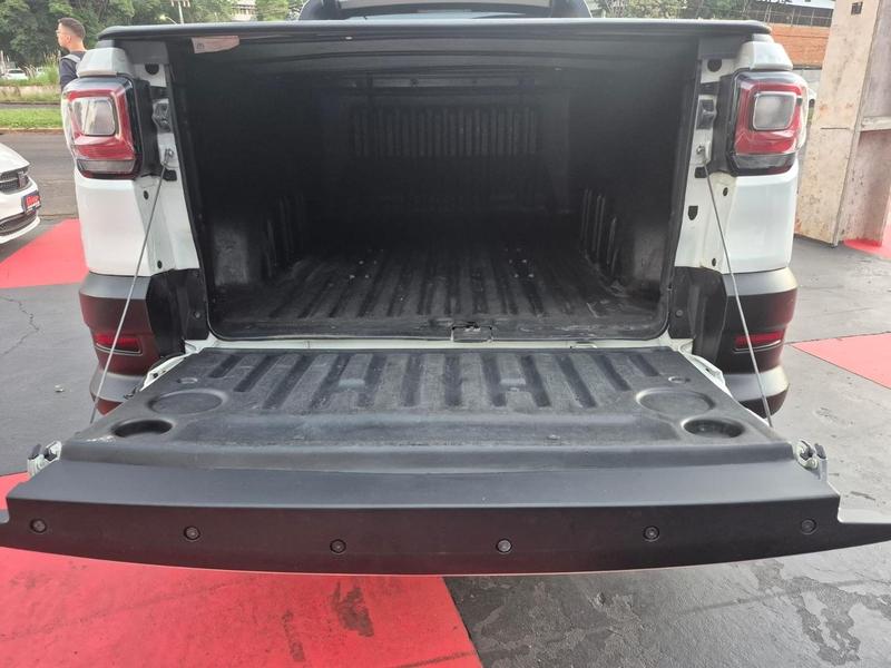 Fiat Strada Freedom 13cs - foto 6
