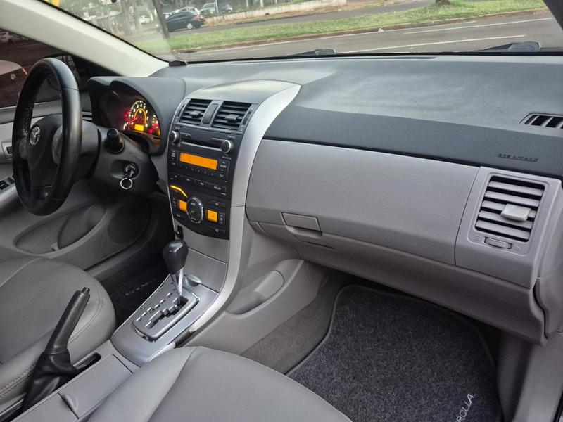 Toyota Corolla GLi 1.8 Flex 16V Aut. - foto 11