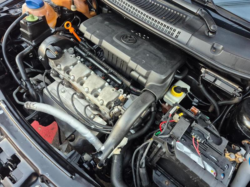 Volkswagen Gol 1.0 - foto 13