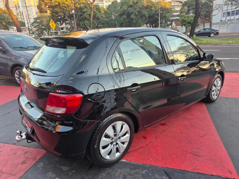 Volkswagen Gol 1.0 - foto 4