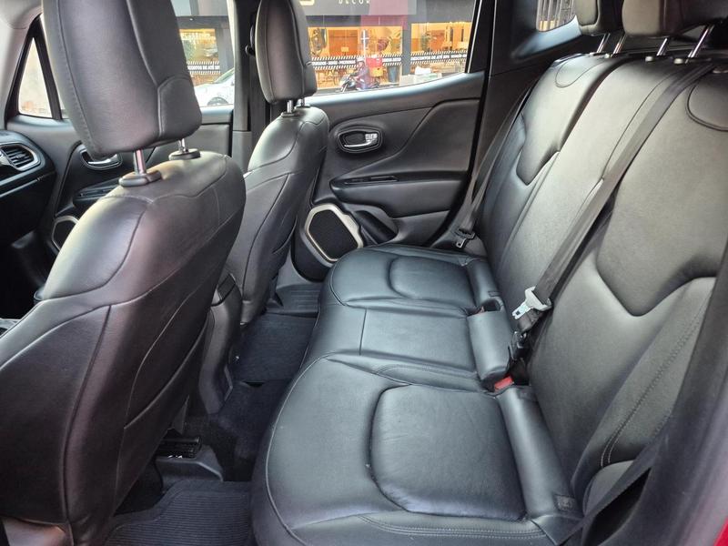 Jeep Renegade Limited 1.8 4X2 Flex 16V Aut. - foto 10