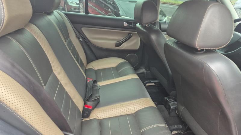 Volkswagen Golf 1.6 Mi Total Flex 8V 4P - foto 11