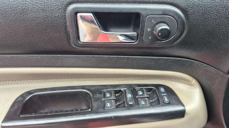 Volkswagen Golf 1.6 Mi Total Flex 8V 4P - foto 7