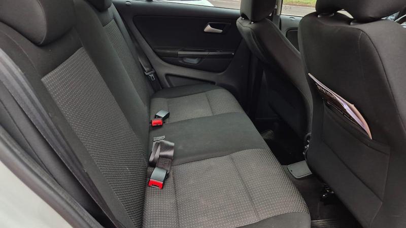 Volkswagen Fox Connect Mb - foto 15
