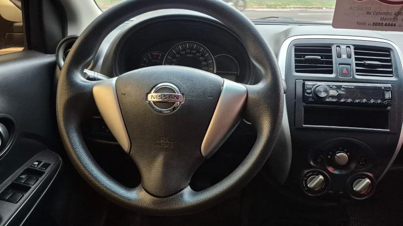 Nissan Versa 1.0 - foto 12