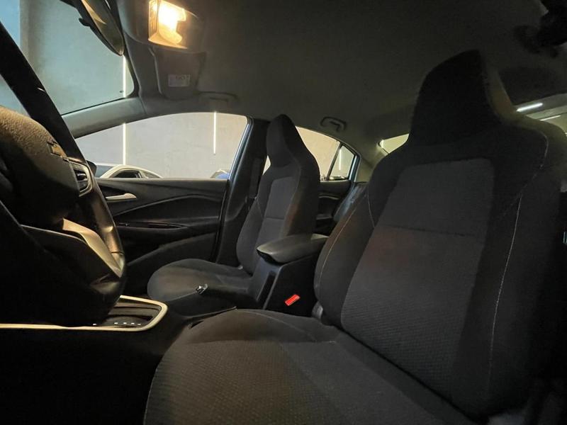 Chevrolet Onix Plus Plus LTZ 1.0 12V Tb Flex Aut. - foto 10