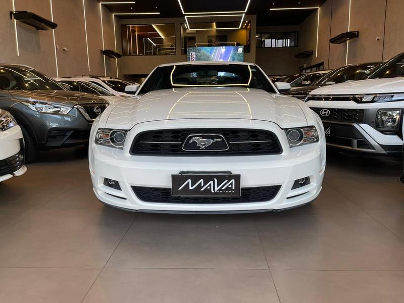Ford Mustang GT V8 - foto 2