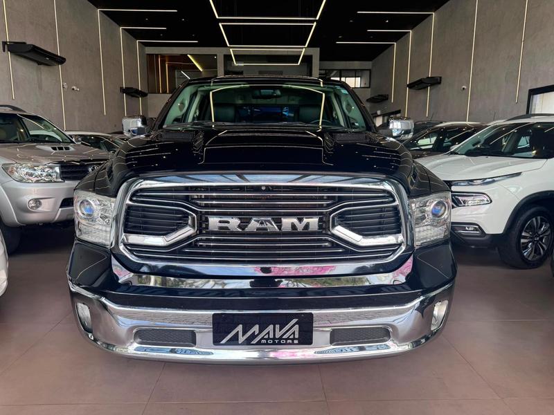 Ram Classic Laramie 5.7 Cd V8 4X4 Aut. - foto 3