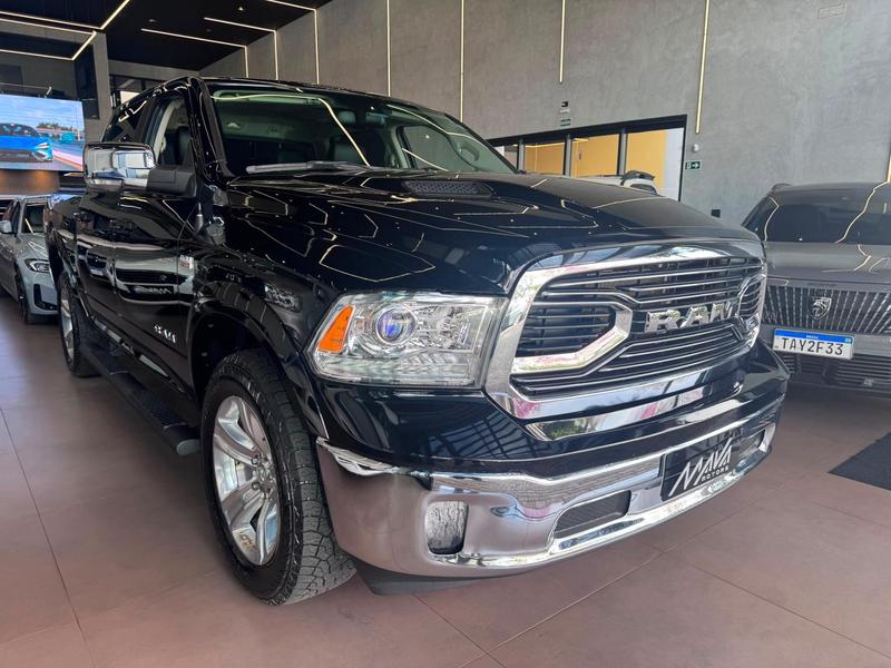 Ram Classic Laramie 5.7 Cd V8 4X4 Aut. - foto 4