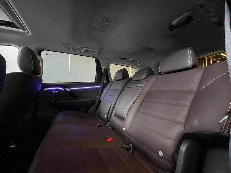 Mitsubishi Pajero Sport Legnd - foto 11