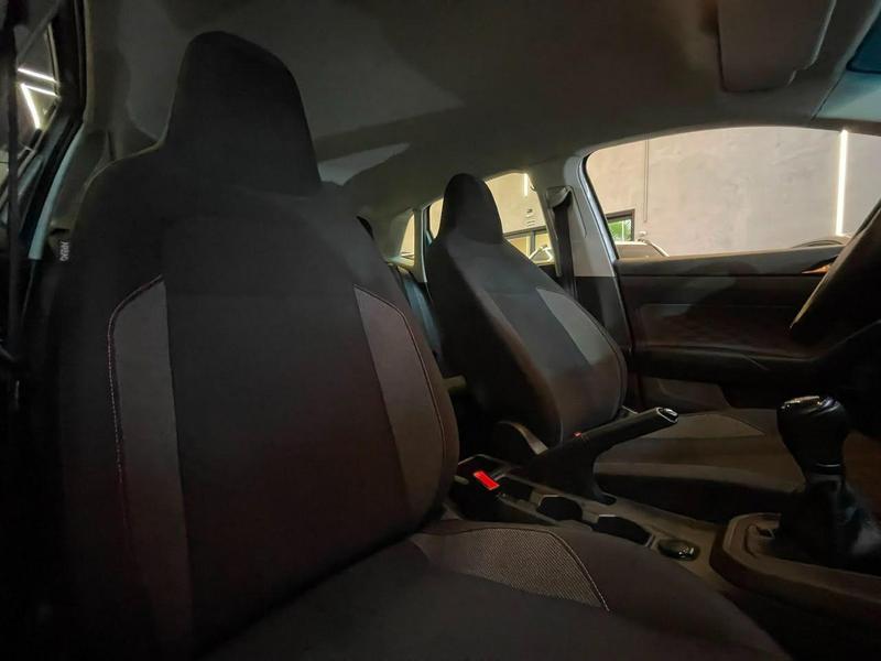 Volkswagen Polo Track 1.0 Flex 12V 5P - foto 12