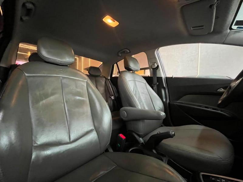 Hyundai HB20S 1.6 Automático Premium - foto 11