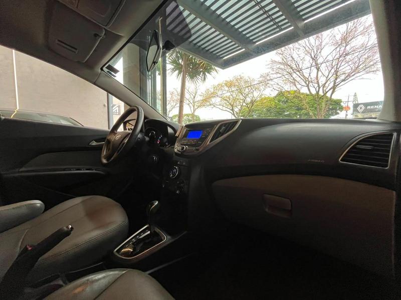 Hyundai HB20S 1.6 Automático Premium - foto 12