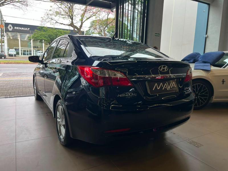 Hyundai HB20S 1.6 Automático Premium - foto 5