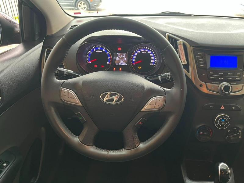 Hyundai HB20S 1.6 Automático Premium - foto 13
