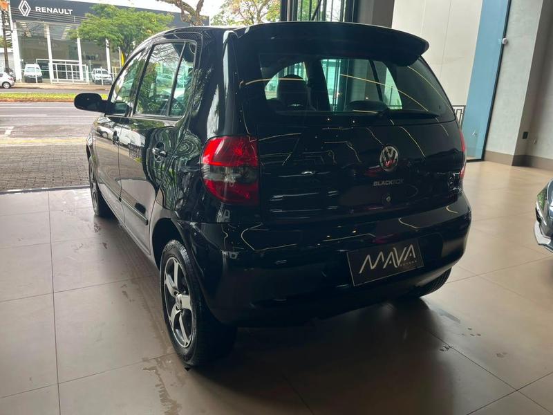 Volkswagen Fox City 1.0mi 1.0mi Total Flex 8V 3P - foto 4