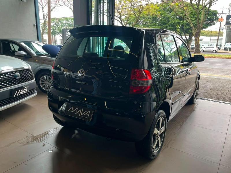 Volkswagen Fox City 1.0mi 1.0mi Total Flex 8V 3P - foto 6