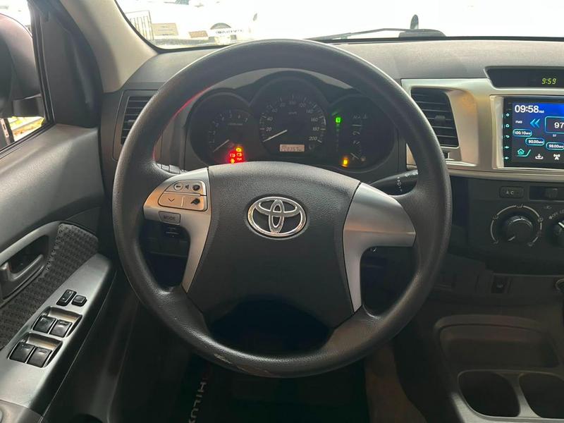 Toyota Hilux Cd4x2 Sr - foto 7