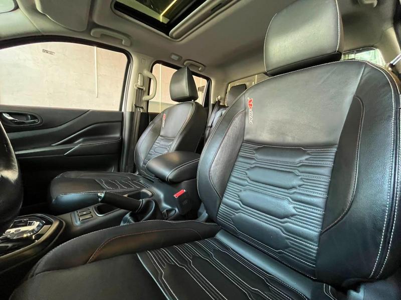 Nissan Frontier Pro4x - foto 9