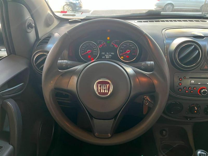 Fiat Palio Essence 1.6 - foto 7