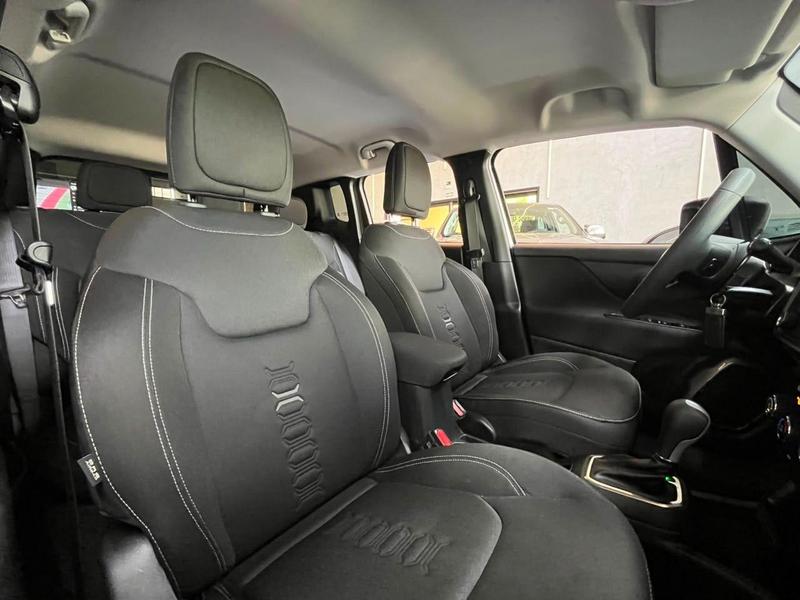 Jeep Renegade Sport T270 1.3 Tb 4X2 Flex Aut. - foto 12