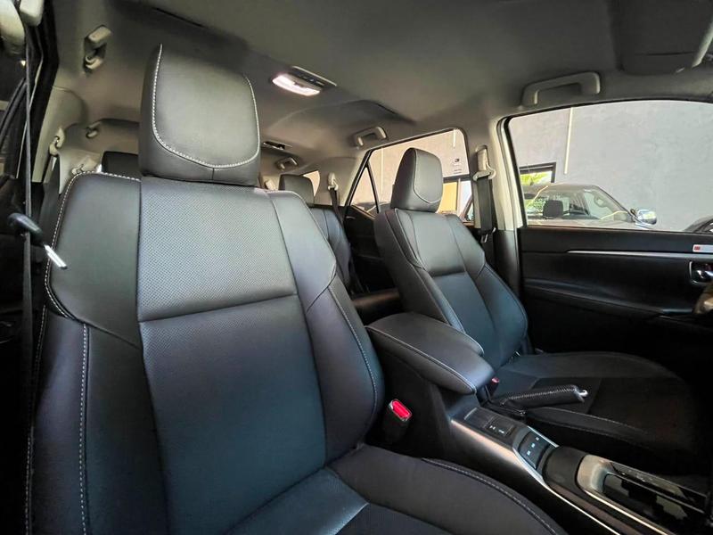 Toyota SW4 Srx 4X4 2.8 TDI 16V Dies. Aut. - foto 11