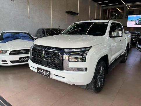 MITSUBISHI TRITON HPE-S 2.4 CD 4x4 TB DIESEL AUT.