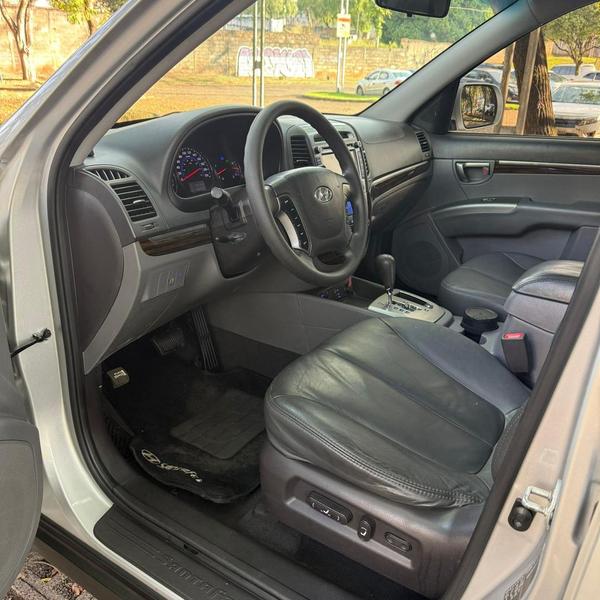 Hyundai Santa Fe 2.4 - foto 12
